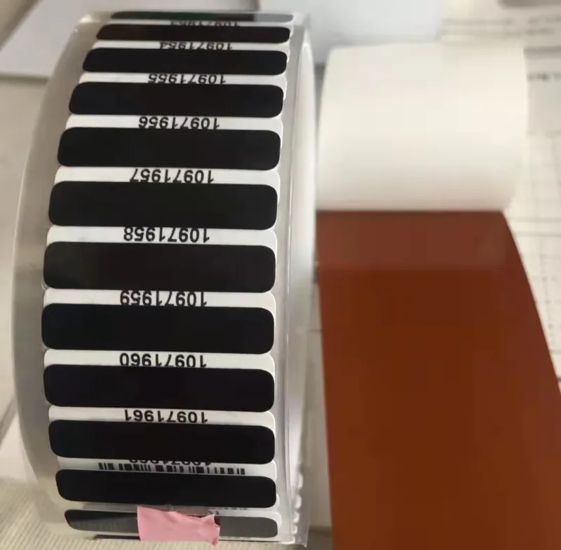 100um White Vulcanized Label Material Thumbnail